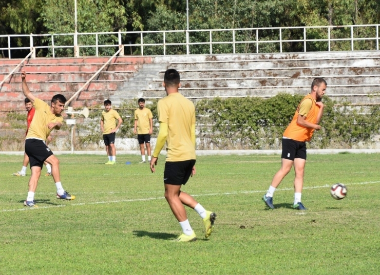 Aliağaspor Fk, Bolvadin Belediyespor’a Konuk Oluyor