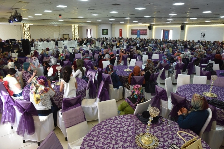 Tepebaşı Belediyesi’nden Anlamlı Program