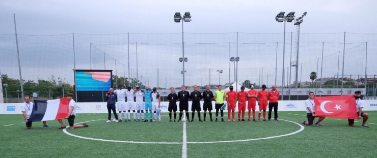 Sesi Görenler, Avrupa Şampiyonası’nda 3.’lük Maçı Oynayacak