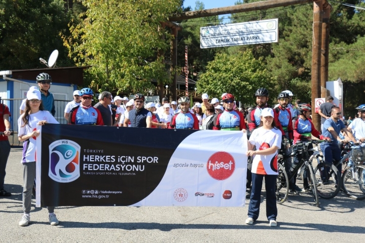 Avrupa Hareketlilik Haftası Kapsamında Yürüyüş Düzenlendi