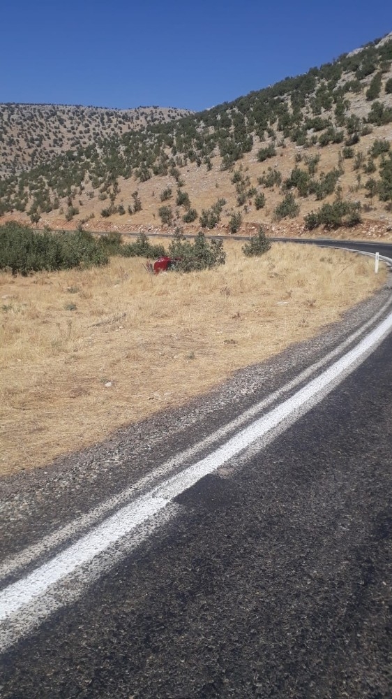 Hurdaya Dönen Araçtan Burnu Bile Kanamadan Kurtuldu