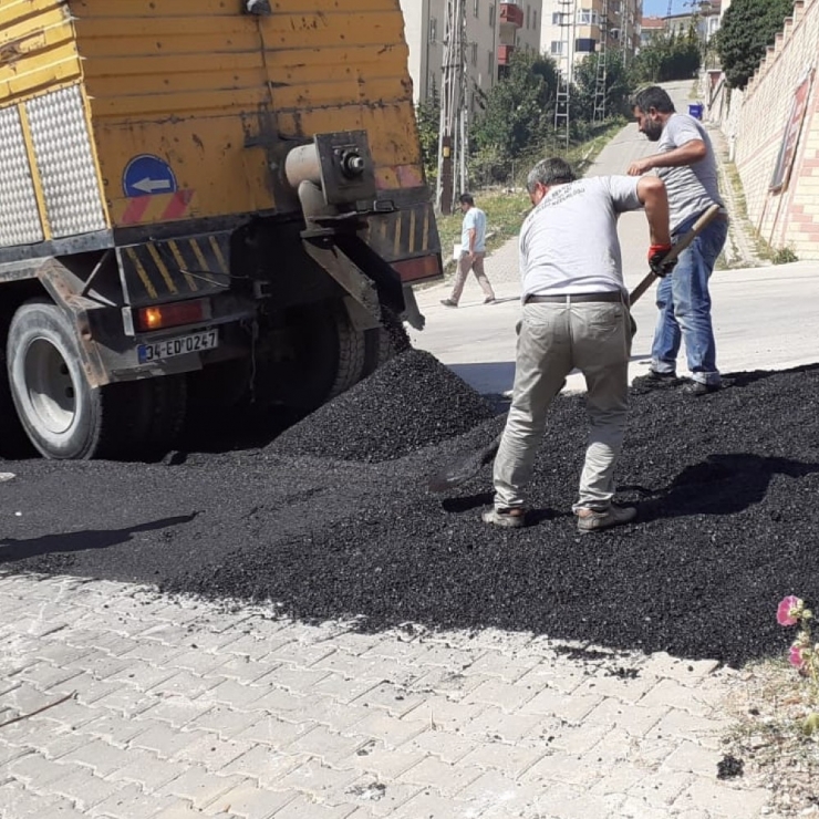 Bilecik’te 2 Bin Ton Asfalt Tamiratı Yapıldı