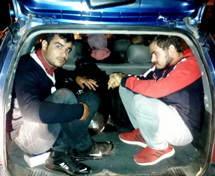 Çeşme’de İnsan Kaçakçılığından 2 Tutuklama