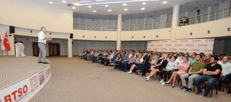 Müşteri İlişkilerini İyi Yöneten Şirketler Rekabette Bir Adım Önde