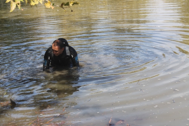 Düğündeki Cinayette Kullanılan Suç Aleti Bıçak Bulunamadı