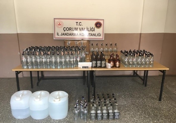 Jandarma’dan Kaçak İçki Operasyonu