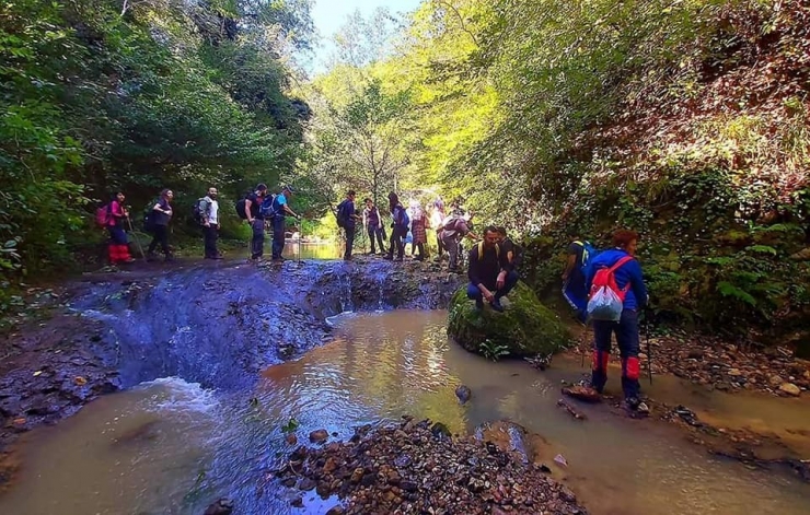 Dağcılardan Doğa Yürüyüşü