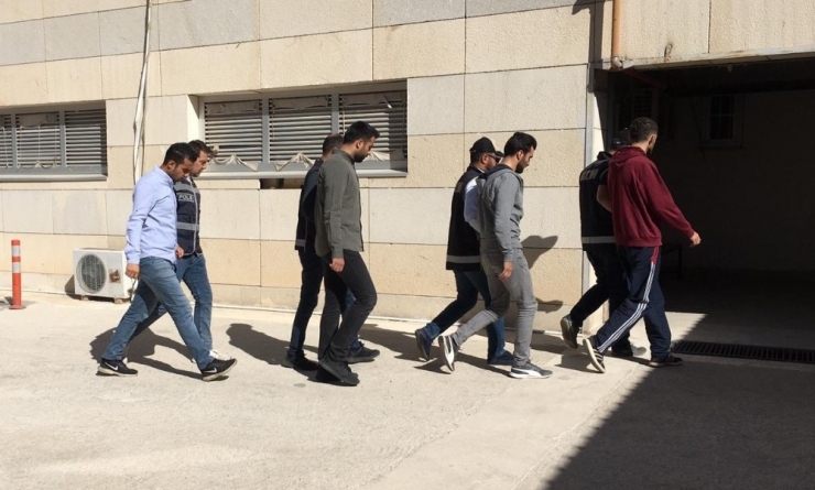 Elazığ’da Fetö/pdy Operasyonu: 6 Şüpheli Adliyeye Sevk Edildi