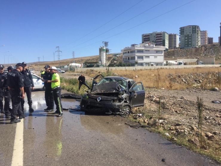 Eşini Askere Uğurlayan Kadın, Dönüş Yolunda Kazada Hayatını Kaybetti