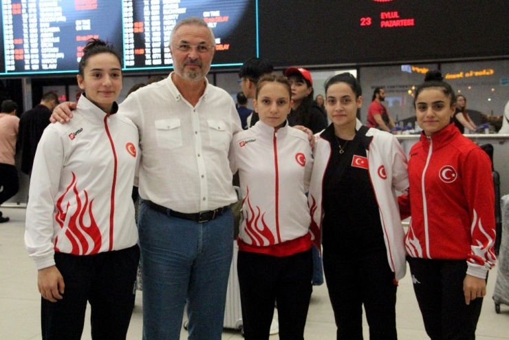 Şaziye Erdoğan: “Altın Madalyamı Şehitlere Armağan Ediyorum”