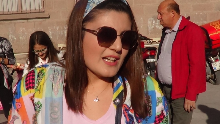 Sandıklı’da Süslü Kadınlar Bisiklet Turu Düzenlendi