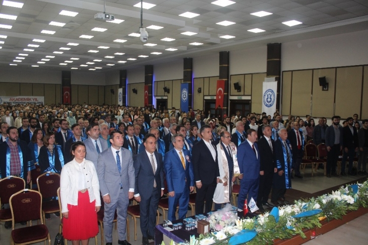 İstanbul Esenyurt Üniversitesi Yeni Akademik Yıla Merhaba Dedi