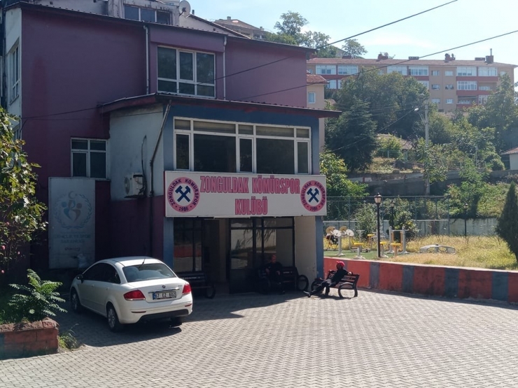 Kulüp Binasında Sona Gelindi
