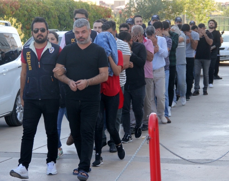 Aylık Geliri 8 Milyon Lira Olan Bahis Şebekesinin Lideri Tutuklandı