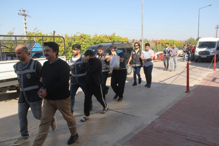 Adana’da Fetö Operasyonunda 4 Tutuklama