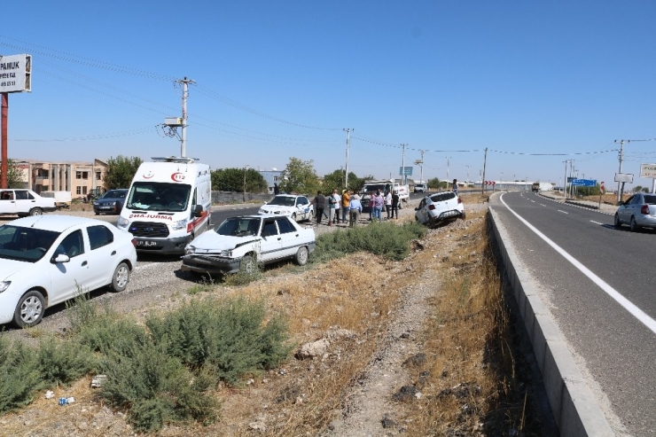 Babasının Kaza Yaptığını Öğrenince Gaza Bastı, Kendisi De Kaza Geçirdi