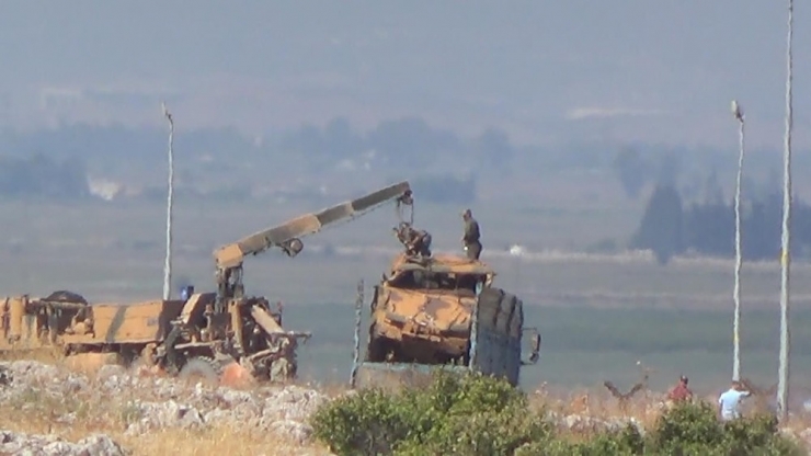 Kaçak Göçmenleri Taşıyan Askeri Araç Devrildi: 6 Ölü, 27 Yaralı