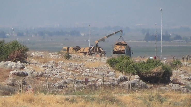 Kaçak Göçmenleri Taşıyan Askeri Araç Devrildi: 6 Ölü, 27 Yaralı