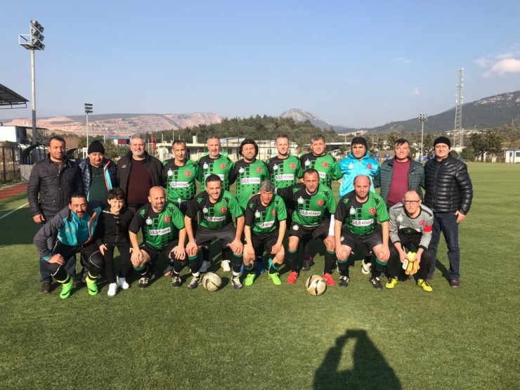 Masterler Turgutlu’da Sahaya Çıkıyor