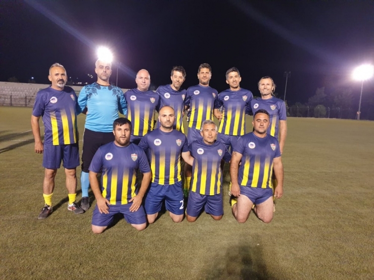 Masterler Turgutlu’da Sahaya Çıkıyor