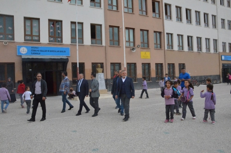 Atso’dan Öğrencilere Mont Desteği