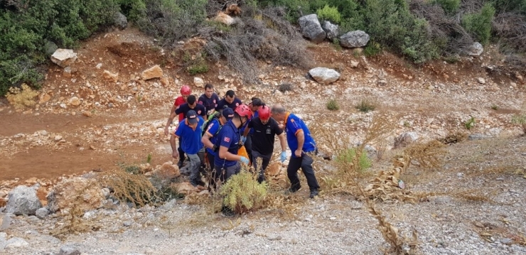 Çifti Emniyet Kemerleri Hayata Bağladı