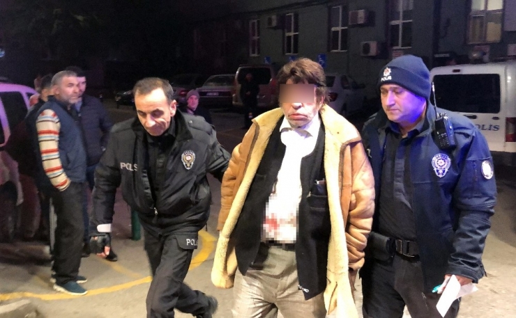 Kızını Bıçaklayan Babanın Akli Dengesi Araştırılacak