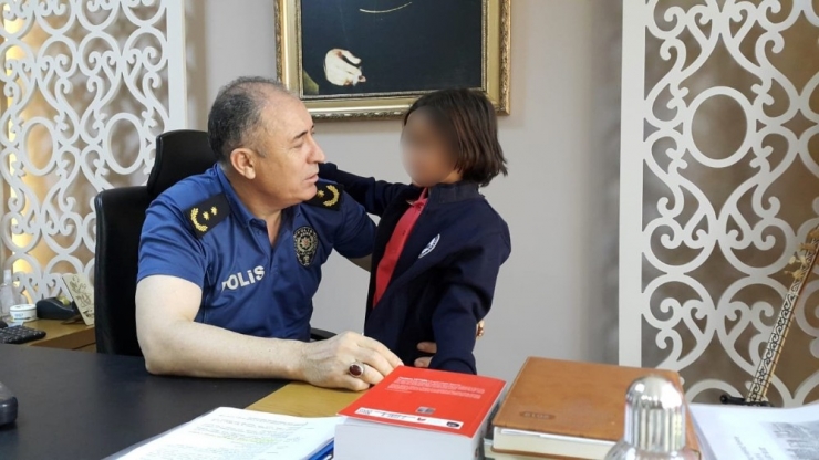 Üzerindeki Tişört Hayatını Değiştirdi