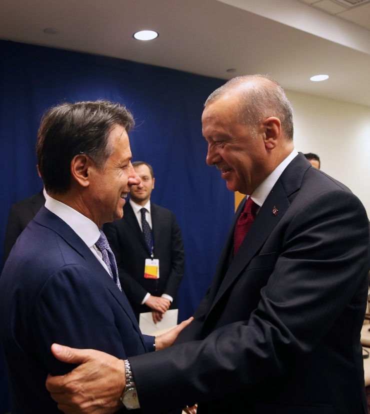 Cumhurbaşkanı Recep Tayyip Erdoğan, İtalya Başbakanı Giuseppe Conte İle Görüştü