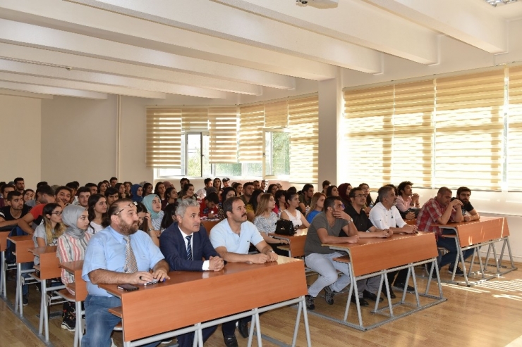 Sivil Havacılık Yüksekokulu’nda Oryantasyon Programı
