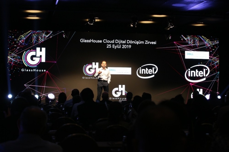 Glasshouse Genel Müdürü Alp Bağrıaçık: "Veri Kaybetmek Para Kaybetmekle Aynı Şey"