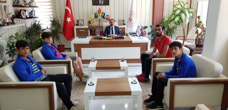 Kırşehirli Boksörlerden İl Müdürü Yıldız’a Ziyaret