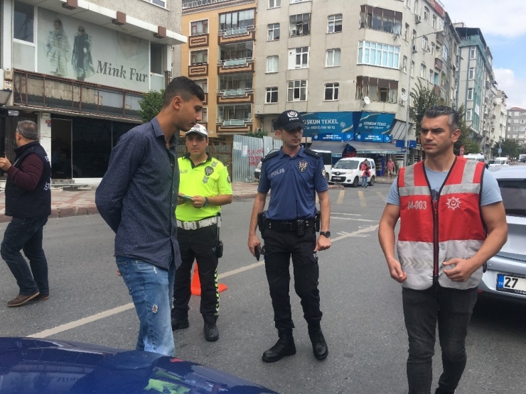 İstanbul’daki “Dumansız Araç” Uygulamasında Araçta Sigara İçtiği Belirlenen Sürücülere Ceza Yağdı