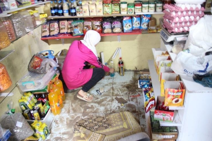 Şiddetli Sağanağın Bilançosu Gün Aydınlanınca Ortaya Çıktı