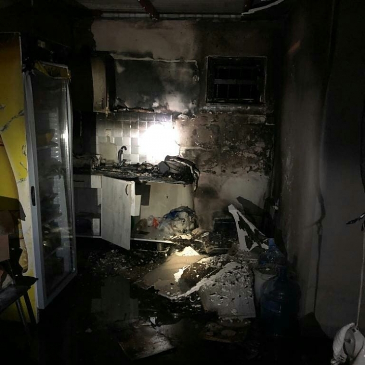 Menemen’de Korkutan İş Yeri Yangını