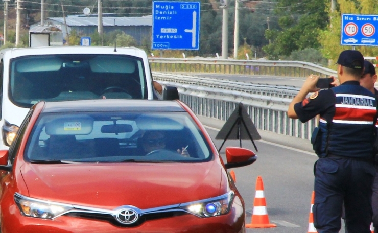‘Dumansız Araç’ Uygulamasında İlginç Görüntüler