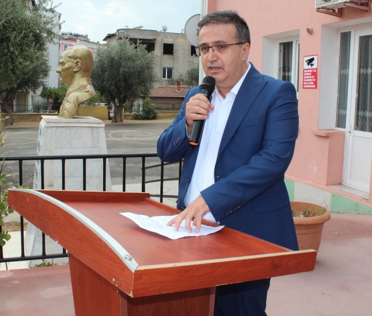 Alaşehir’de İlköğretim Haftası Kutlandı