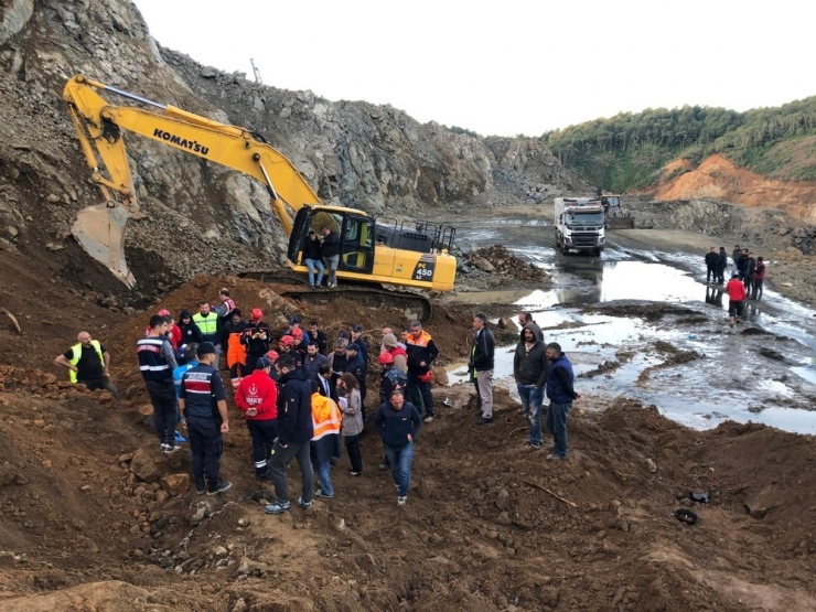 Taş Ocağında Heyelan: 1 Ölü