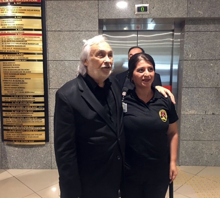 Müjdat Gezen’in Hakaret Davasında ‘Ceza Verilmesine Yer Yok’ Kararı