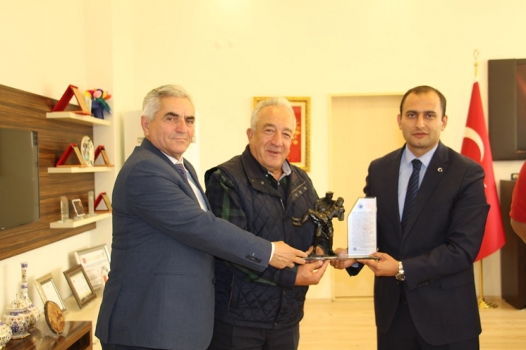 Korgeneral Orhan Akbaş Dumlupınar’da