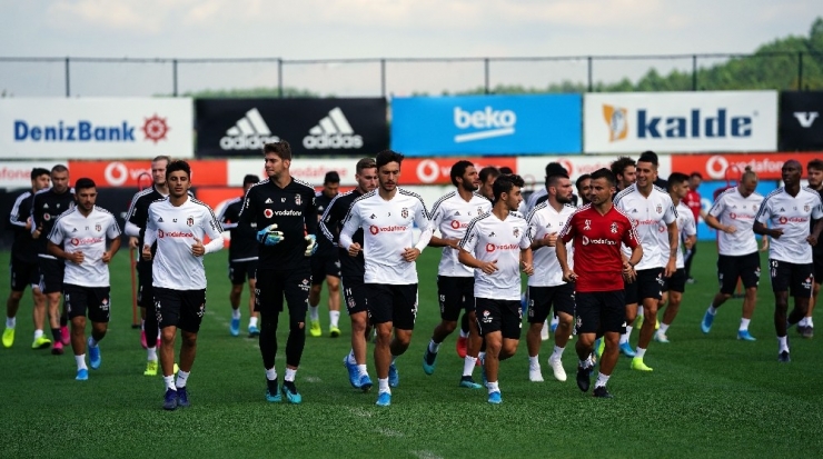Beşiktaş’ta Trabzonspor Maçı Hazırlıkları Sürüyor