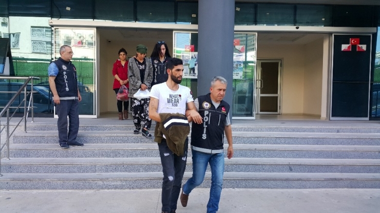 Bursa’da Uyuşturucu Baskını: 3 Gözaltı