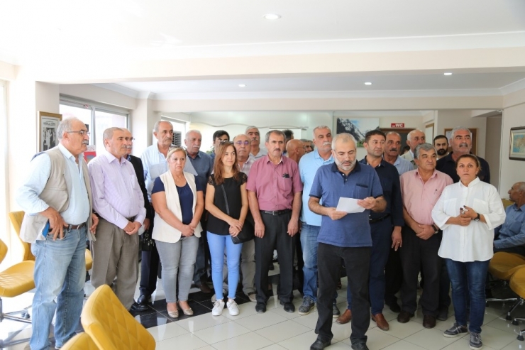 Yerlerine Kayyum Atanan Chp’lilerden Tepki