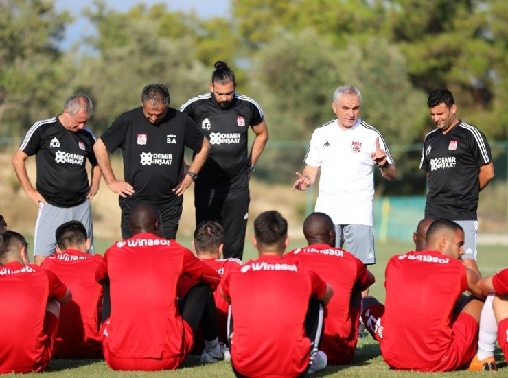 Yiğidolar, Alanya’da Çalıştı