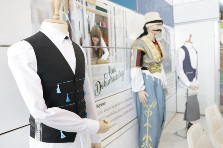 Uluslararası Tekstil Makineleri Fuarı Açıldı