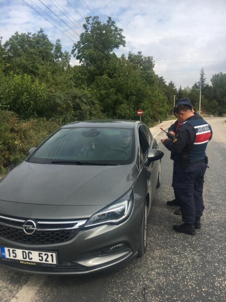 Jandarma’dan Dumansız Araç Uygulaması