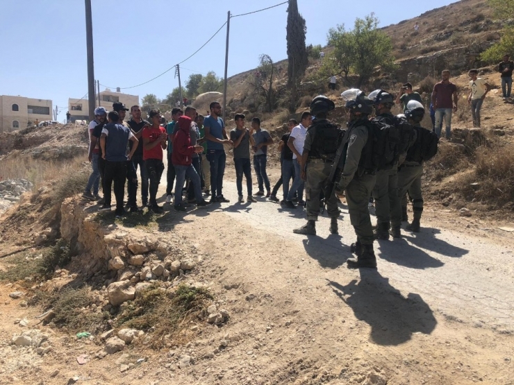 İsrail Ordusu, Batı Şeria’da Bir Filistinlinin Evini Yıktı