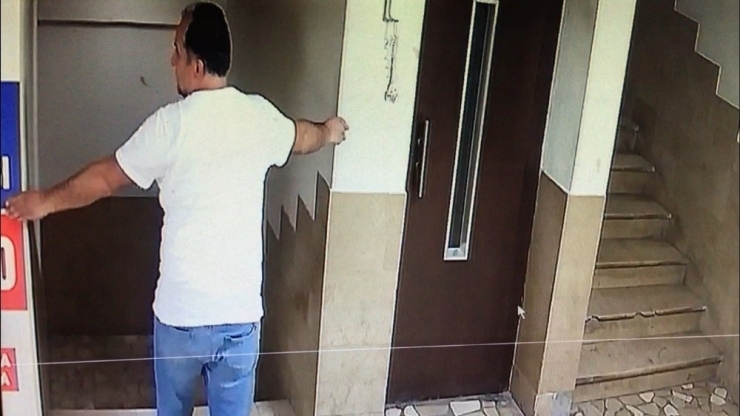 Sakarya’da Yaşanan Deprem Güvenlik Kameralarına Yansıdı