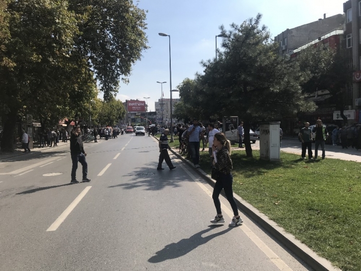 İstanbul’daki Deprem Sakarya’da Hissedildi