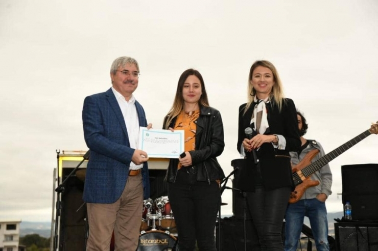 İvrindi Sağlık Meslek Yüksek Okulu Öğrencilere Tanıtıldı